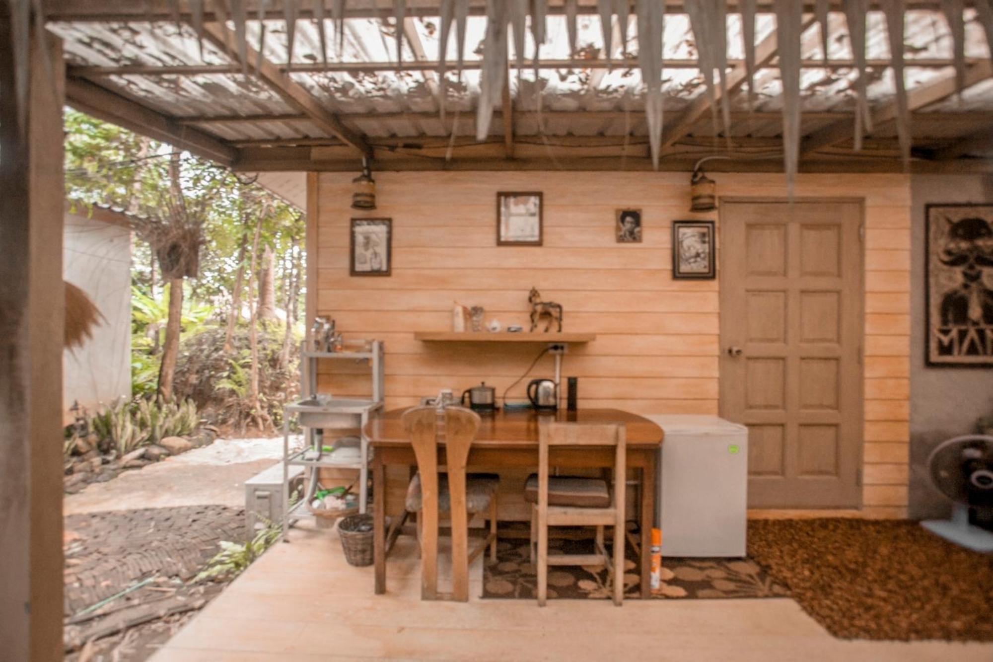 Hotel Cozy Huts à Trat Chambre photo